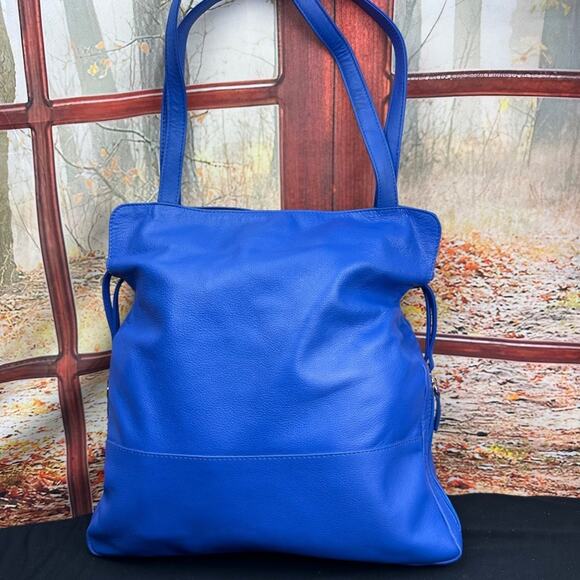 New York Cobalt Blue Leather Concealed Carry Tote w/ Nylon/Leather Clutch - Picture 4 of 13